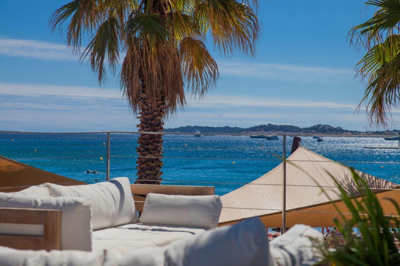 Vic'S Land Holidays Grimaud Exterior foto